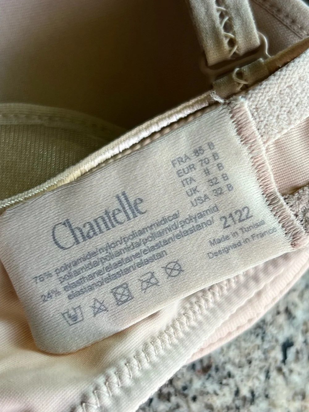32B Chantelle Bra